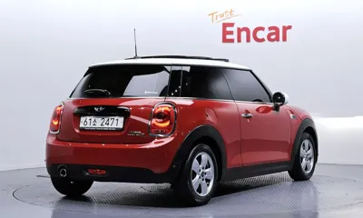 MINI Cooper 2018, 167587 км, за 4354.15 USD