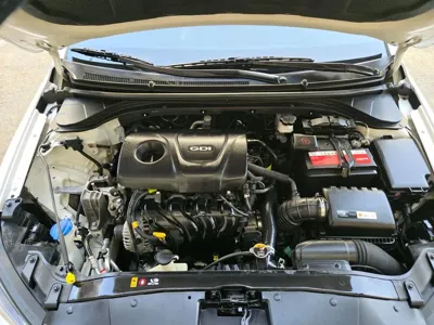 Hyundai Avante 2017, 68049 км, за 7351.98 USD - фото 18