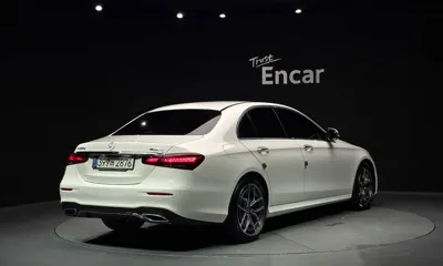 Mercedes-Benz E-Class 2021, 77918 км, за 24914.28 USD