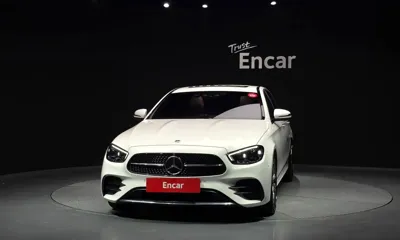 Mercedes-Benz E-Class 2021, 77918 км, за 24914.28 USD