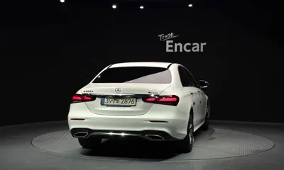 Mercedes-Benz E-Class 2021, 77918 км, за 24914.28 USD