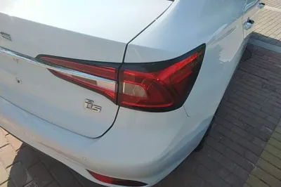 Roewe i5 2020, 63500 км, за 5570 USD - фото 9