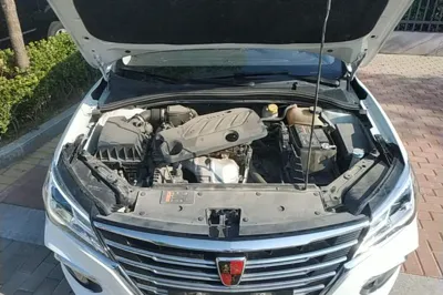 Roewe i5 2020, 63500 км, за 5570 USD - фото 24