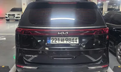 Kia Canival 2023, 117382 км, за 17723.51 USD