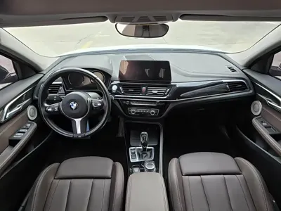 BMW 1 Series 2023, 40000 км, за 14283.68 USD
