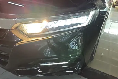 Honda Accord 2018, 30900 км, за 16631 USD - фото 8