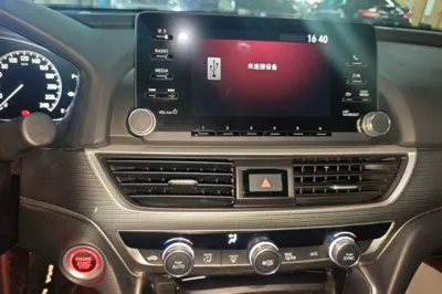 Honda Accord 2018, 30900 км, за 16631 USD - фото 20