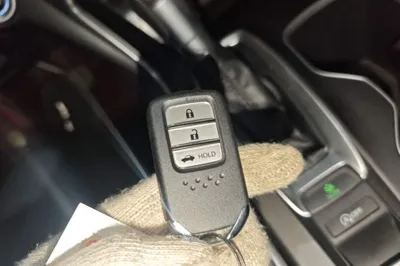 Honda Accord 2018, 30900 км, за 16631 USD - фото 29
