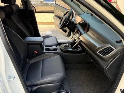 Kia Seltos 2026, 3700 км, за 16129.04 USD - фото 12