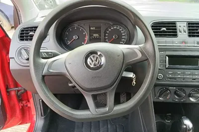 Volkswagen Polo 2016, 39600 км, за 6715 USD