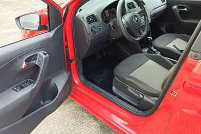 Volkswagen Polo 2016, 39600 км, за 6715 USD - фото 8