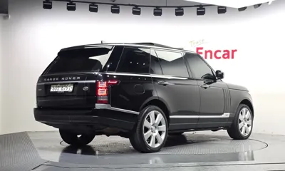Land Rover Range Rover 2017, 98520 км, за 34128.57 USD