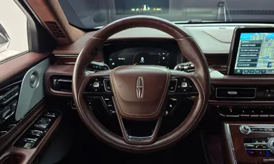 Lincoln Aviator 2021, 99480 км, за 25732.91 USD - фото 14