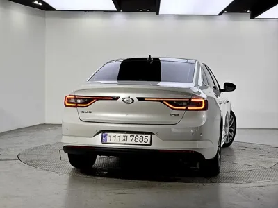 Renault-KoreaSamsung SM6 2016, 84982 км, за 4988.84 USD