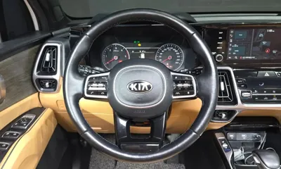 Kia Sorento 2021, 57803 км, за 17575.04 USD - фото 13