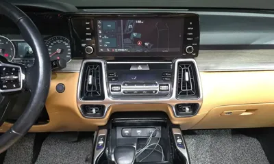 Kia Sorento 2021, 57803 км, за 17575.04 USD - фото 14