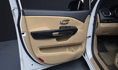 Kia Canival 2018, 97067 км, за 7811.47 USD - фото 24