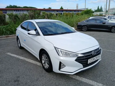 Hyundai Avante · 2019 год