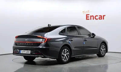 Hyundai Sonata 2022, 81110 км, за 11093.61 USD