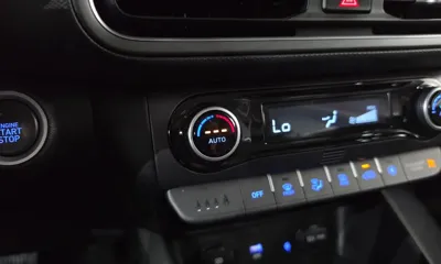 Hyundai Kona 2022, 63574 км, за 15747.67 USD - фото 27