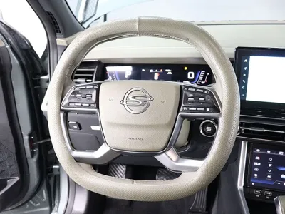 KG_Mobility_Ssangyong Torres 2023, 42938 км, за 13719.31 USD - фото 14