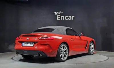 BMW Z4 2019, 121261 км, за 19491.24 USD