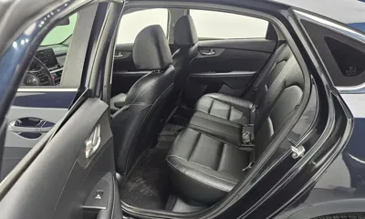 Kia K3 2019, 53863 км, за 7735.81 USD - фото 12