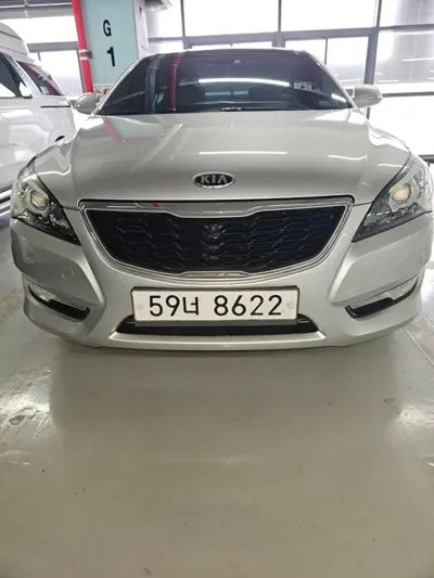 Kia K7 · 2012 год