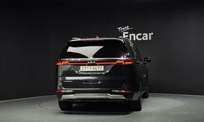 Kia Canival 2023, 118888 км, за 15466.27 USD - фото 4
