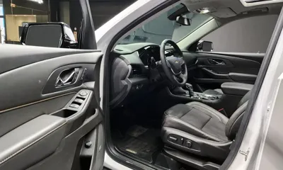 ChevroletGMDaewoo Traverse 2021, 43955 км, за 16187.64 USD - фото 11