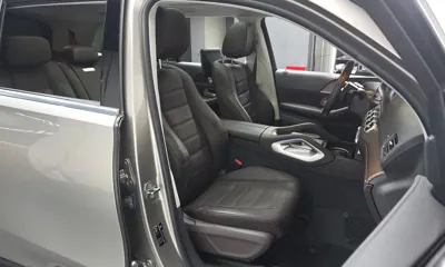 Mercedes-Benz GLS-Class 2020, 59903 км, за 52648.96 USD - фото 10