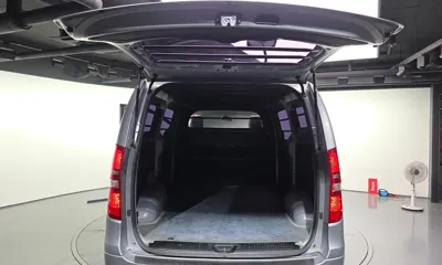 Hyundai Starex 2019, 142665 км, за 7417.62 USD - фото 20