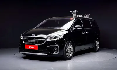 Kia Canival · 2019 год
