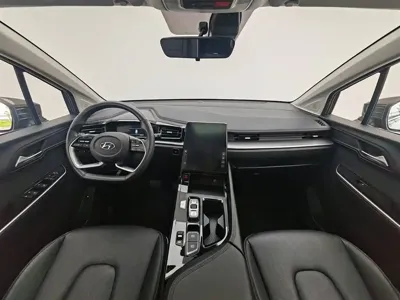 Hyundai Custo 2025, 24300 км, за 14684.82 USD