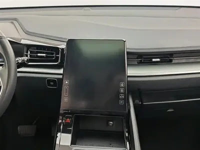 Hyundai Custo 2025, 24300 км, за 14684.82 USD - фото 12