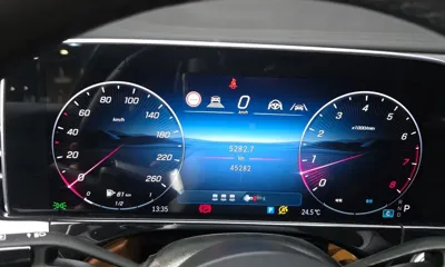 Mercedes-Benz E-Class 2024, 45282 км, за 50938.69 USD - фото 8