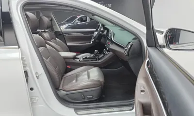 Hyundai Grandeur 2018, 129117 км, за 9844.73 USD - фото 10