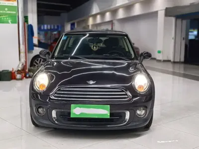 MINI MINI 2013, 120000 км, за 4059.14 USD