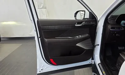 Hyundai Palisade 2023, 45733 км, за 26052.13 USD - фото 24