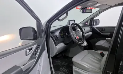 Hyundai Starex 2016, 102758 км, за 6188.93 USD - фото 10