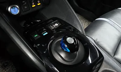Nissan Leaf 2019, 167550 км, за 5854.01 USD - фото 9