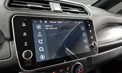 Nissan Leaf 2019, 167550 км, за 5854.01 USD - фото 16
