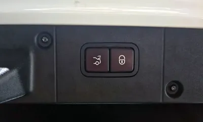 Mercedes-Benz S-Class 2008, 140321 км, за 5846.03 USD - фото 20
