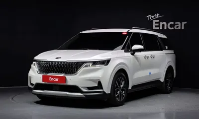 Kia Canival · 2021 год