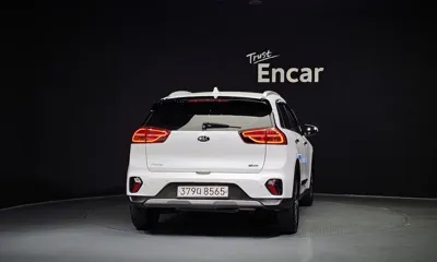 Kia Niro 2020, 124967 км, за 9584.88 USD