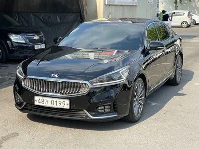 Kia K7 2016, 231800 км, за 4164.47 USD