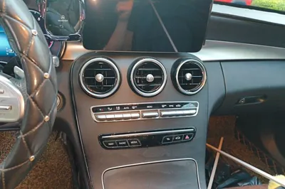 Mercedes-Benz C-Class 2020, 92400 км, за 17687 USD - фото 12