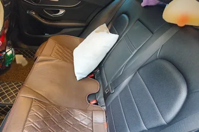 Mercedes-Benz C-Class 2020, 92400 км, за 17687 USD - фото 20