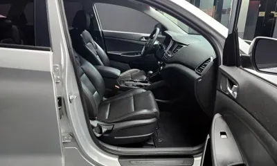 Hyundai Tucson 2016, 109142 км, за 6437.2 USD - фото 10