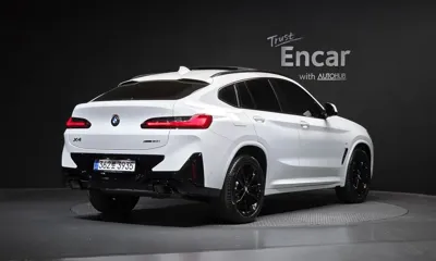 BMW X4 2025, 5922 км, за 53330.71 USD